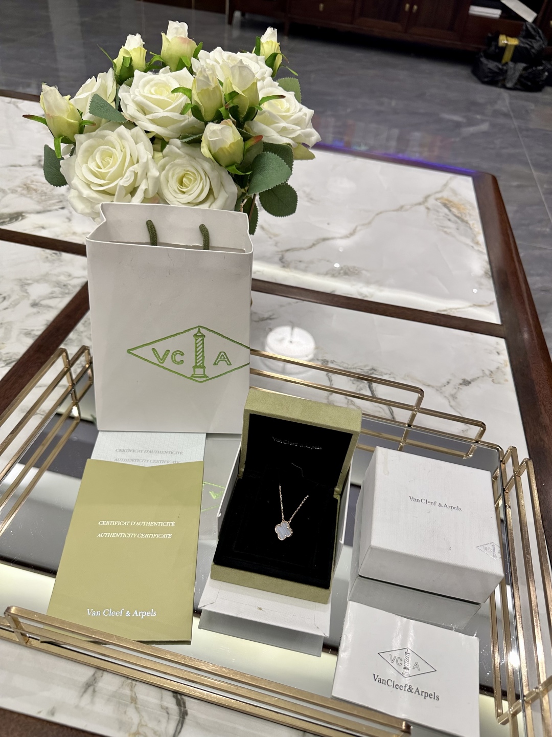 VAN CLEEF ARPELS jewelry model 128